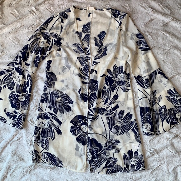 Altar'd State Tops - Altar’d State - Navy Blue / White Kimono